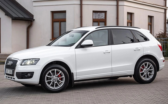 Audi Q5 cena 55900 przebieg: 214000, rok produkcji 2011 z Koronowo małe 497